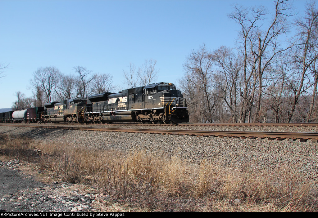 NS 1215  on the point of train 10K